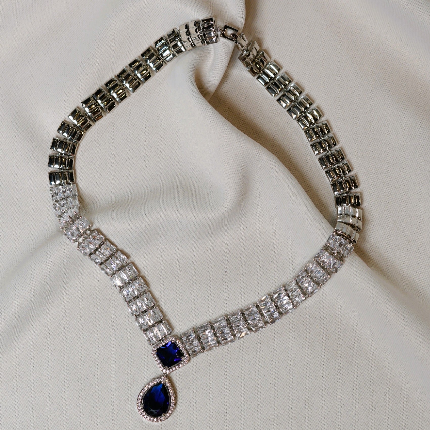 Royal Sapphire Elegance Jewelry Set